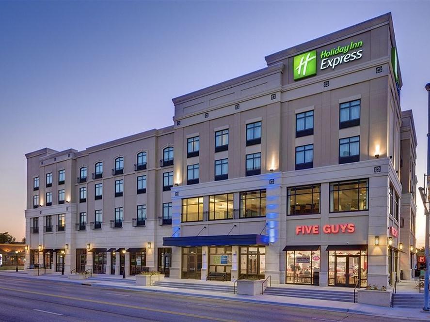 Holiday Inn Express & Suites - Kansas City Ku Medical Center, An Ihg Hotel Εξωτερικό φωτογραφία